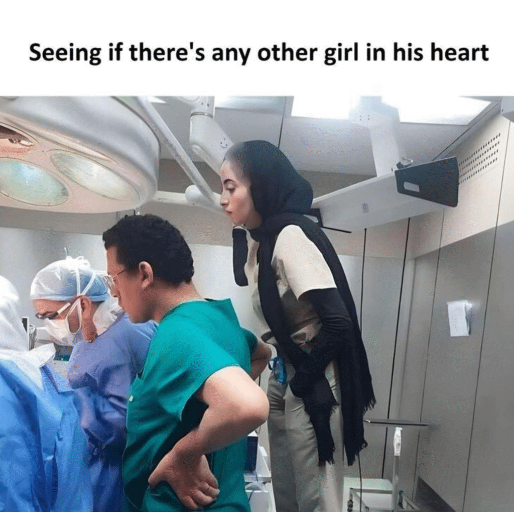 Moroccan dating, checking if there is someone else in his heart pic 1