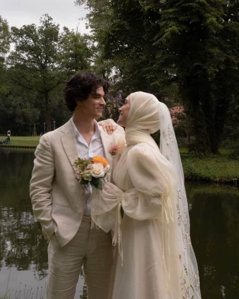 Signs a Moroccan man loves you